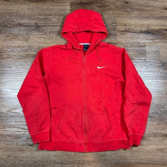 Red Nike zip-up hoodie with embroidered swoosh - Picture 1 of 6